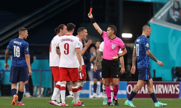 Polska przegrywa grę z 10 graczami